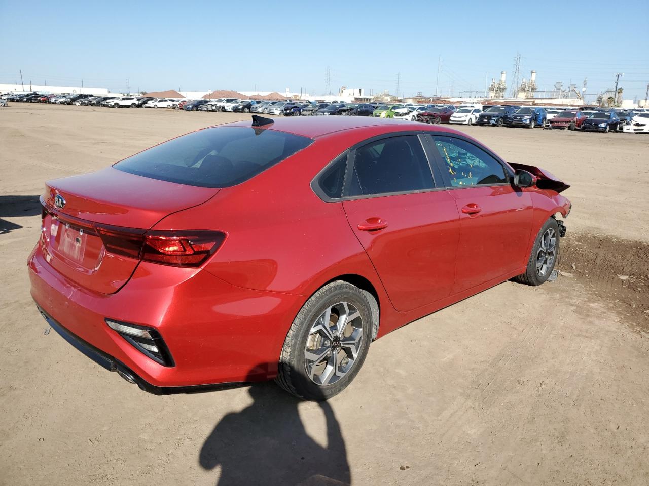 Photo 2 VIN: 3KPF24AD5KE006948 - KIA FORTE 