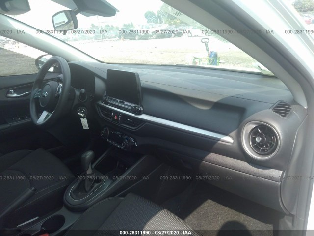 Photo 4 VIN: 3KPF24AD5KE010496 - KIA FORTE 