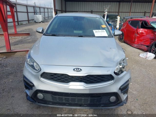 Photo 5 VIN: 3KPF24AD5KE052263 - KIA FORTE 