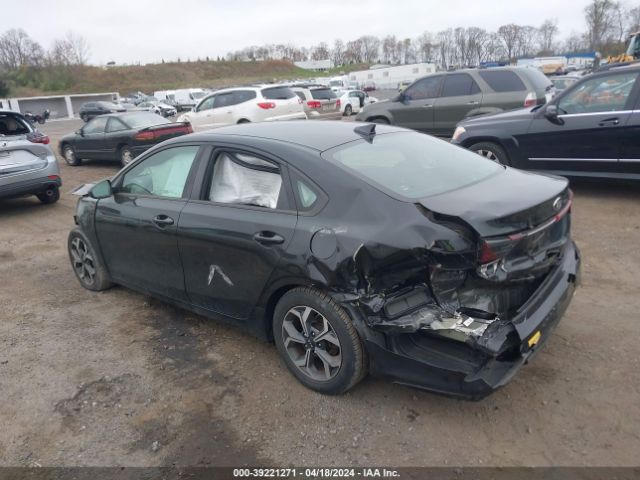 Photo 2 VIN: 3KPF24AD5KE059522 - KIA FORTE 