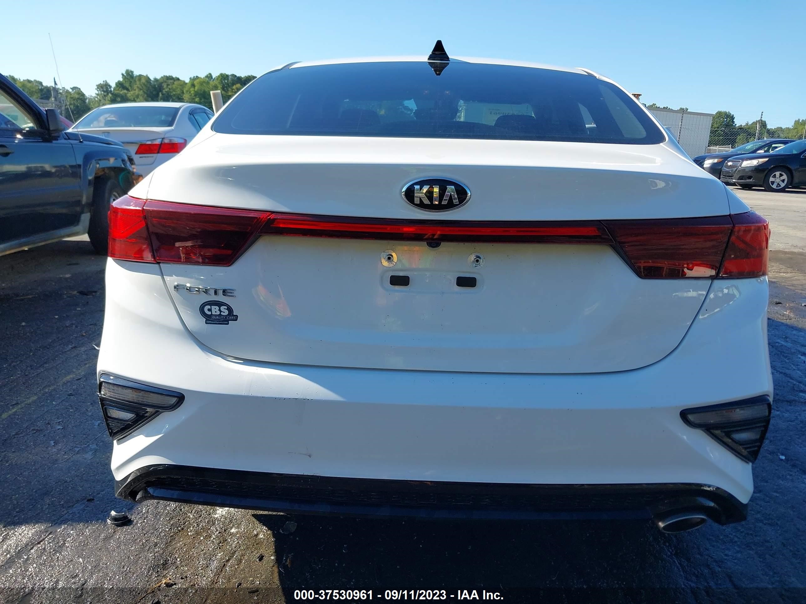 Photo 15 VIN: 3KPF24AD5KE059620 - KIA FORTE 