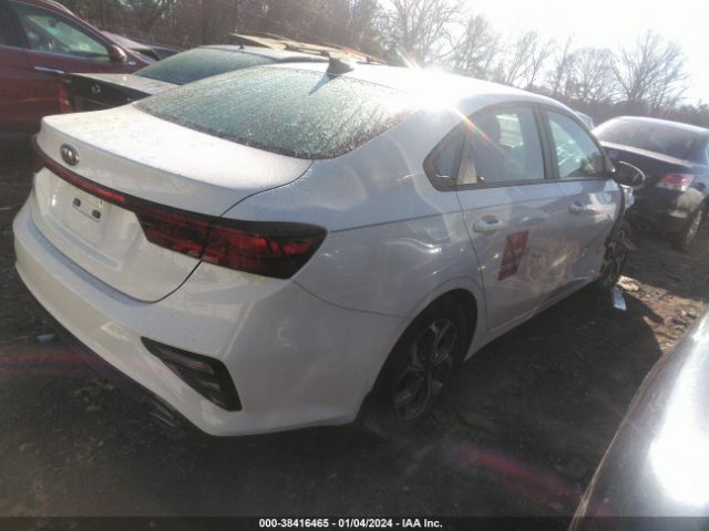 Photo 3 VIN: 3KPF24AD5KE061609 - KIA FORTE 