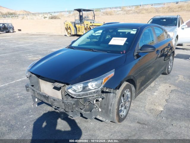 Photo 1 VIN: 3KPF24AD5KE092908 - KIA FORTE 