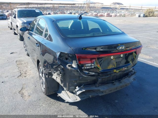 Photo 2 VIN: 3KPF24AD5KE092908 - KIA FORTE 