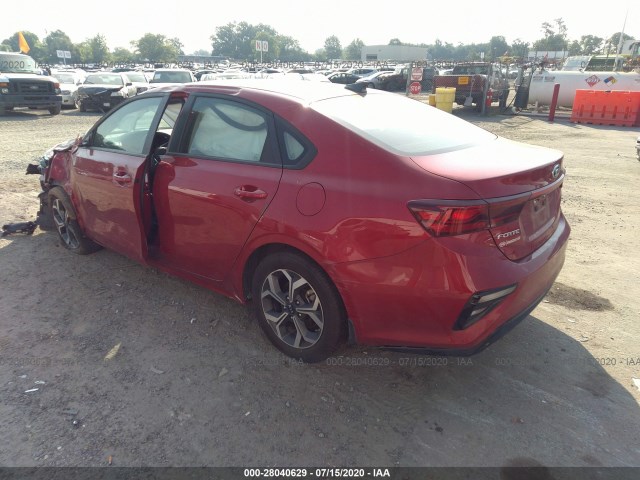 Photo 2 VIN: 3KPF24AD5KE096585 - KIA FORTE 