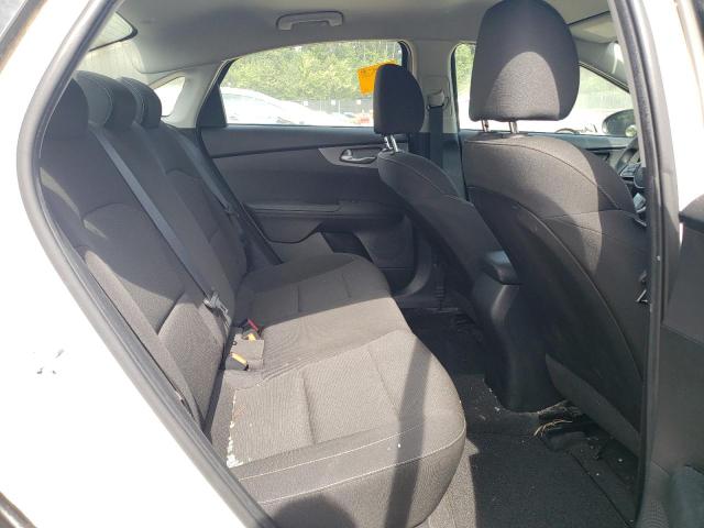 Photo 9 VIN: 3KPF24AD5KE106399 - KIA FORTE FE 