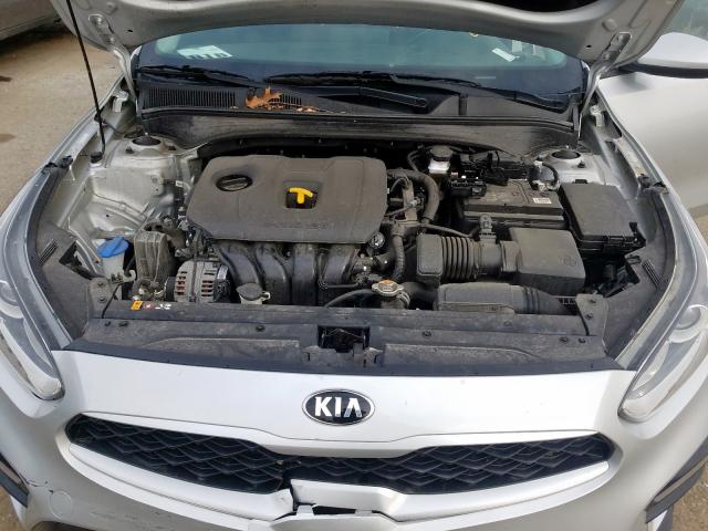 Photo 6 VIN: 3KPF24AD5KE135403 - KIA FORTE FE 