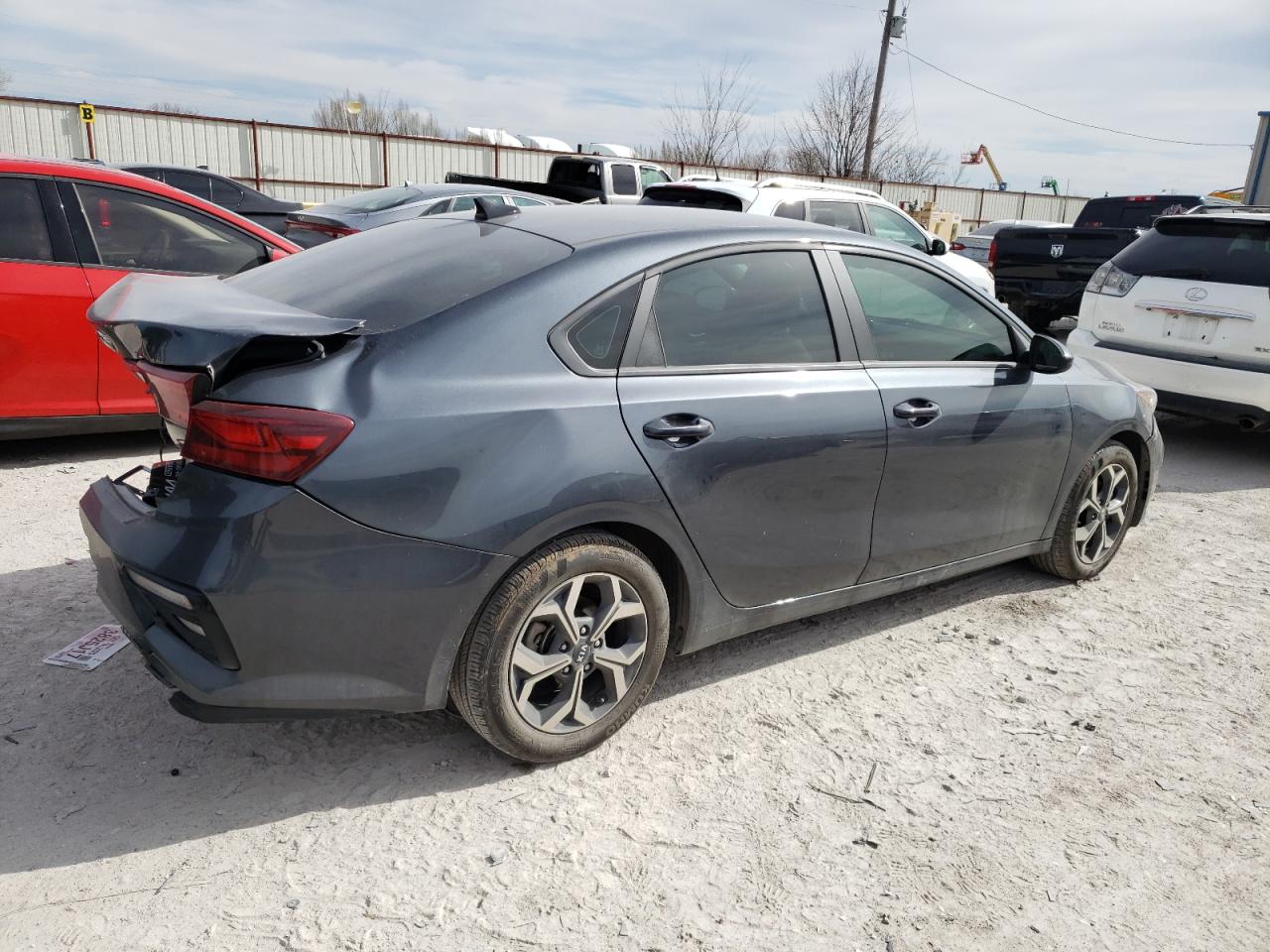 Photo 2 VIN: 3KPF24AD5LE209789 - KIA FORTE 