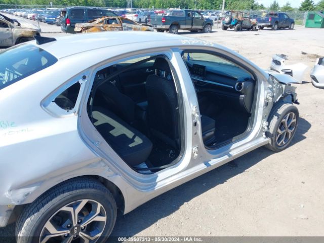 Photo 5 VIN: 3KPF24AD5LE237916 - KIA FORTE 