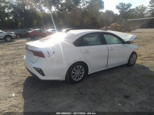 Photo 3 VIN: 3KPF24AD5ME277298 - KIA FORTE 