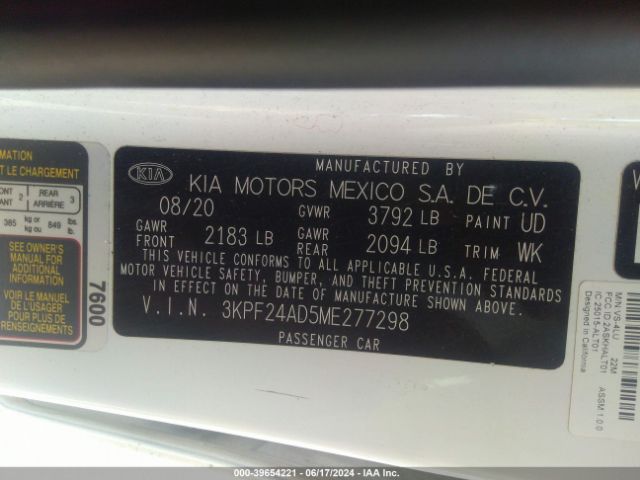 Photo 8 VIN: 3KPF24AD5ME277298 - KIA FORTE 