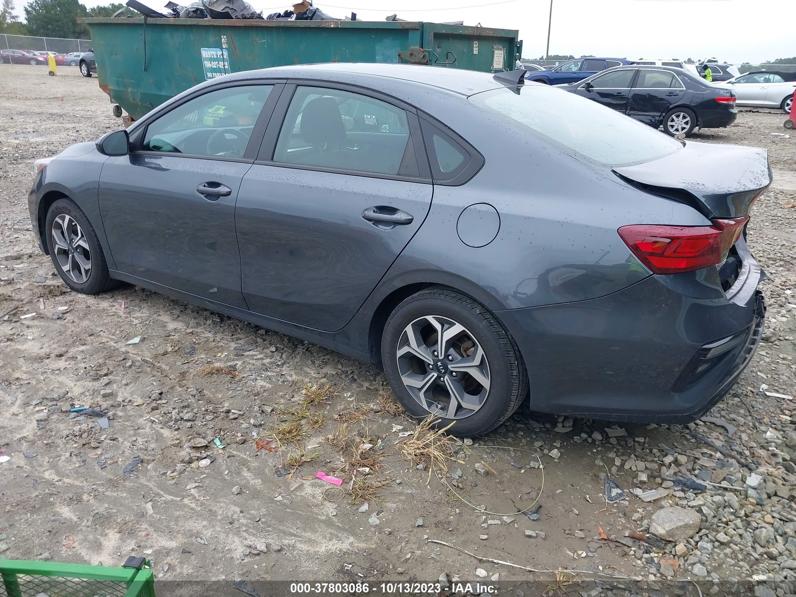 Photo 2 VIN: 3KPF24AD5ME290424 - KIA FORTE 