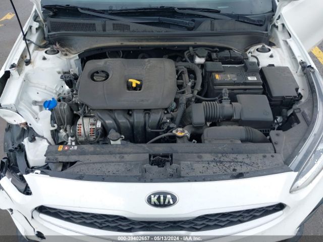 Photo 9 VIN: 3KPF24AD5ME296059 - KIA FORTE 