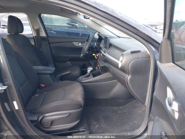 Photo 4 VIN: 3KPF24AD5ME299480 - KIA FORTE 