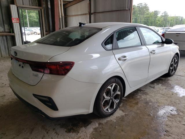 Photo 3 VIN: 3KPF24AD5ME306072 - KIA FORTE FE 