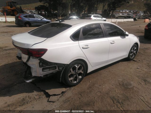 Photo 3 VIN: 3KPF24AD5ME306847 - KIA FORTE 