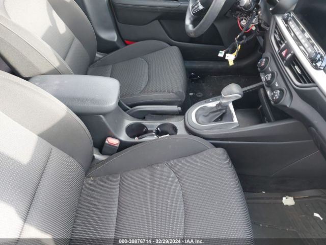 Photo 4 VIN: 3KPF24AD5ME325852 - KIA FORTE 