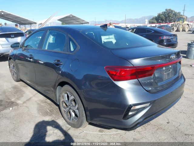 Photo 2 VIN: 3KPF24AD5ME331652 - KIA FORTE 