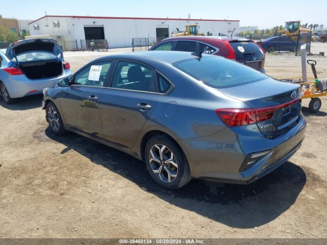 Photo 2 VIN: 3KPF24AD5ME331652 - KIA FORTE 