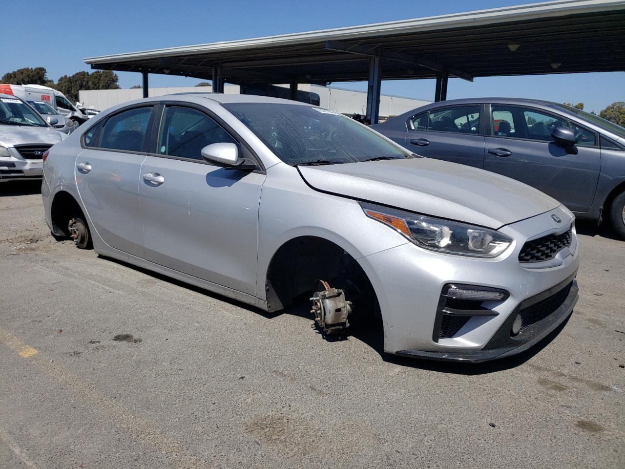 Photo 3 VIN: 3KPF24AD5ME335166 - KIA FORTE 