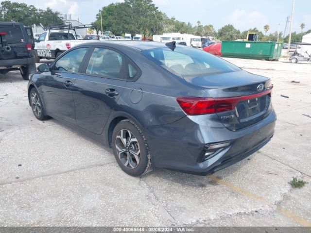 Photo 2 VIN: 3KPF24AD5ME337497 - KIA FORTE 