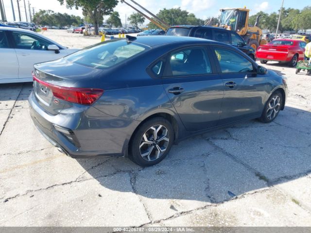 Photo 3 VIN: 3KPF24AD5ME337497 - KIA FORTE 