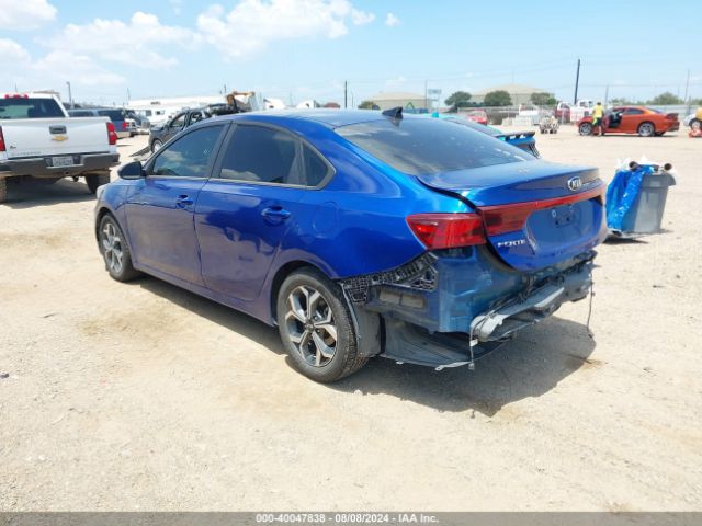 Photo 2 VIN: 3KPF24AD5ME344045 - KIA FORTE 