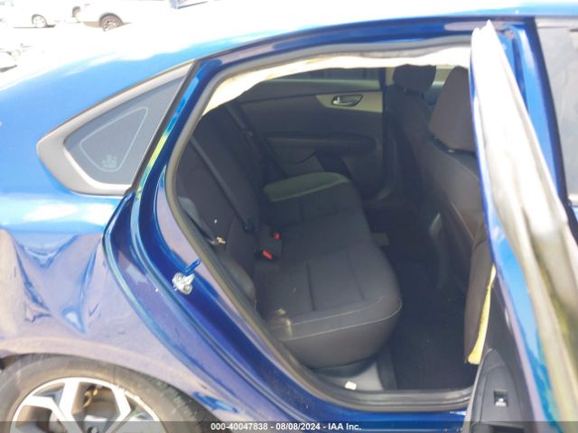 Photo 7 VIN: 3KPF24AD5ME344045 - KIA FORTE 