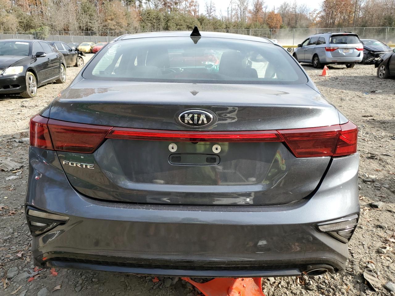 Photo 5 VIN: 3KPF24AD5ME348130 - KIA FORTE 