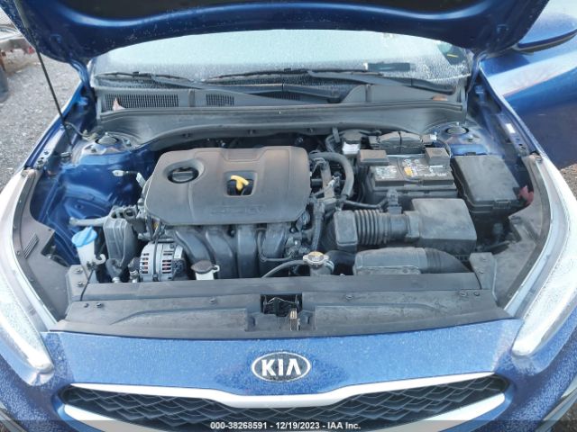 Photo 9 VIN: 3KPF24AD5ME369415 - KIA FORTE 