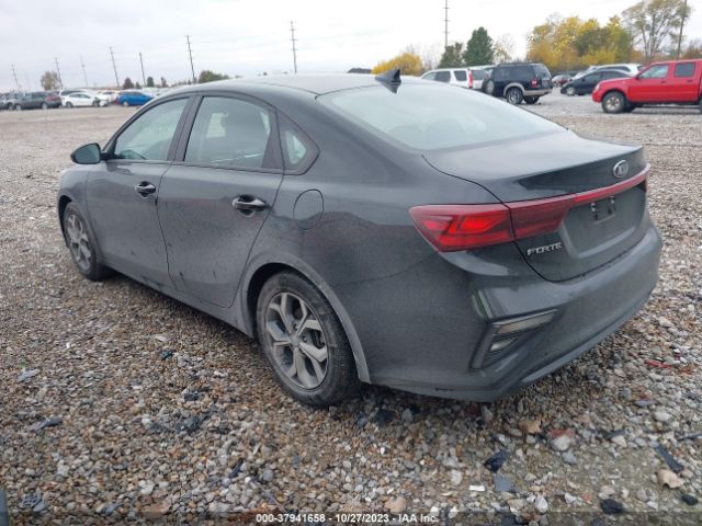 Photo 2 VIN: 3KPF24AD5ME406494 - KIA FORTE 