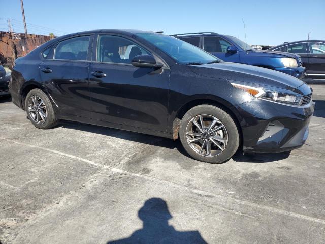 Photo 3 VIN: 3KPF24AD5NE425144 - KIA FORTE FE 