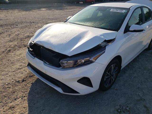 Photo 8 VIN: 3KPF24AD5NE431302 - KIA FORTE FE 