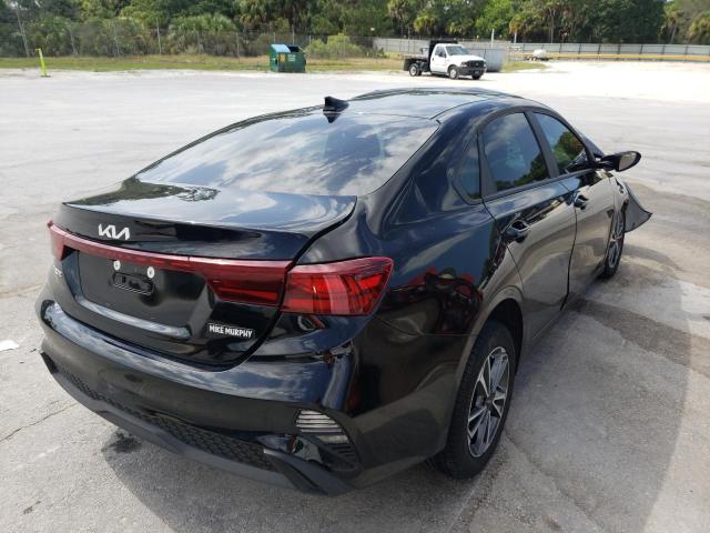 Photo 3 VIN: 3KPF24AD5NE437326 - KIA FORTE FE 