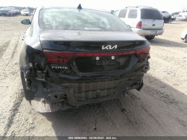 Photo 5 VIN: 3KPF24AD5NE465336 - KIA FORTE 