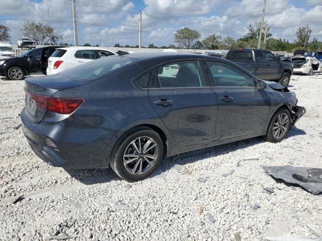 Photo 2 VIN: 3KPF24AD5NE474179 - KIA FORTE FE 