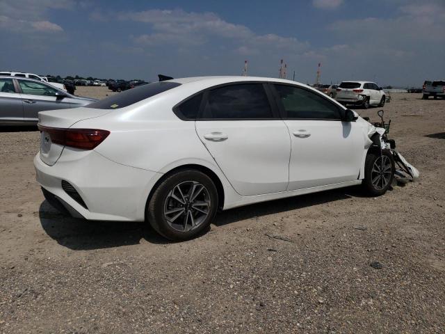 Photo 2 VIN: 3KPF24AD5NE485036 - KIA FORTE FE 