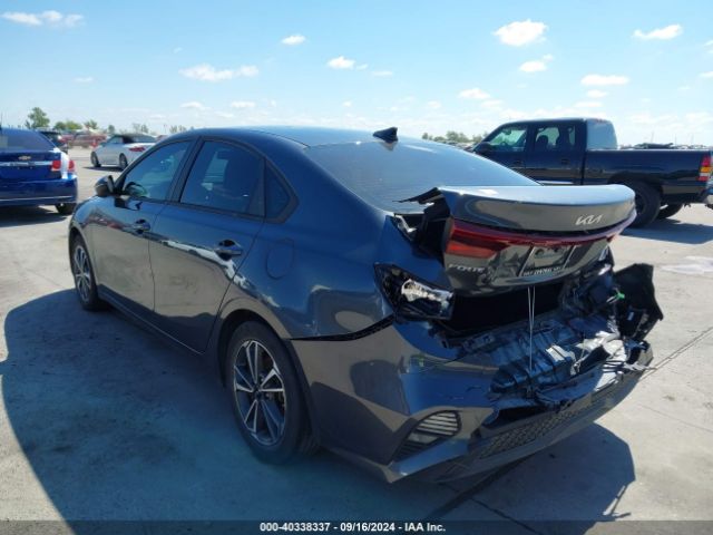 Photo 2 VIN: 3KPF24AD5NE492844 - KIA FORTE 