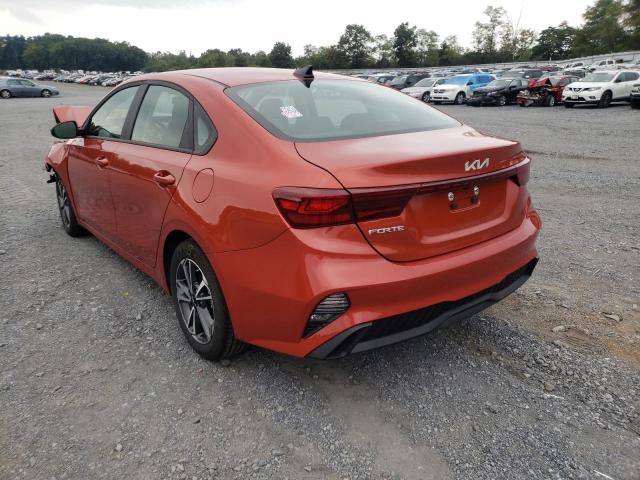 Photo 2 VIN: 3KPF24AD5NE495162 - KIA FORTE FE 