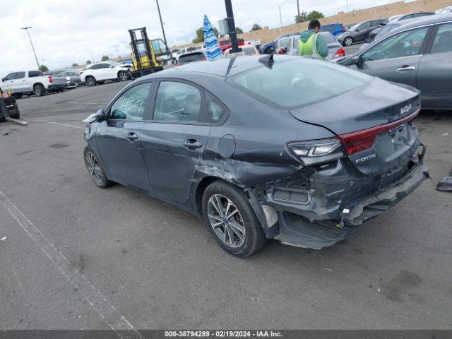 Photo 2 VIN: 3KPF24AD5NE501462 - KIA FORTE 