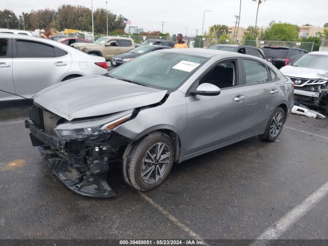 Photo 1 VIN: 3KPF24AD5NE503082 - KIA FORTE 