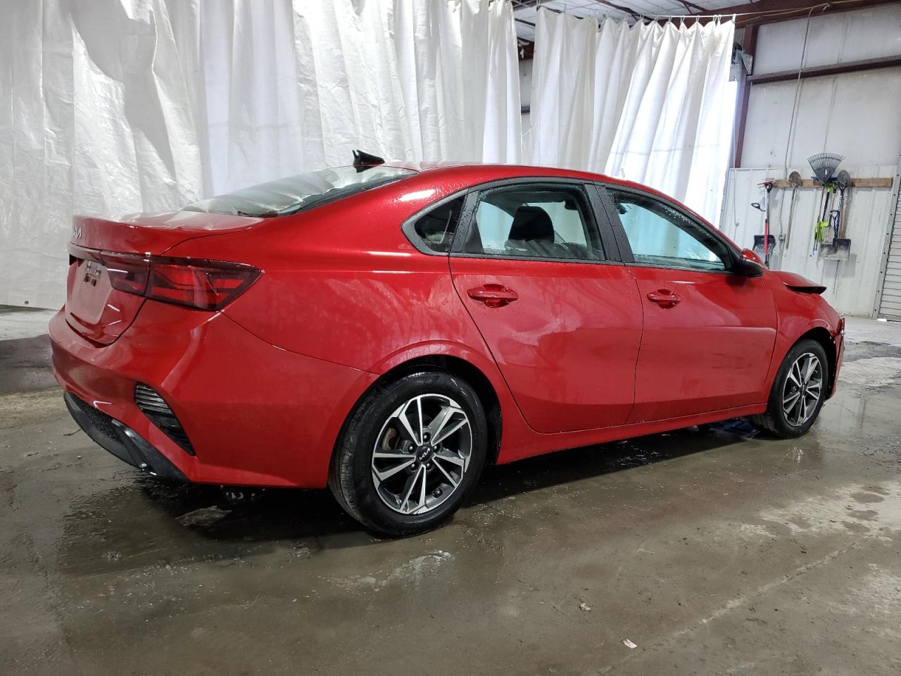 Photo 2 VIN: 3KPF24AD5PE515445 - KIA FORTE 