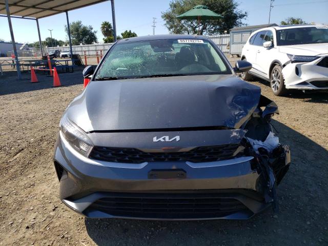 Photo 4 VIN: 3KPF24AD5PE537994 - KIA FORTE LX 