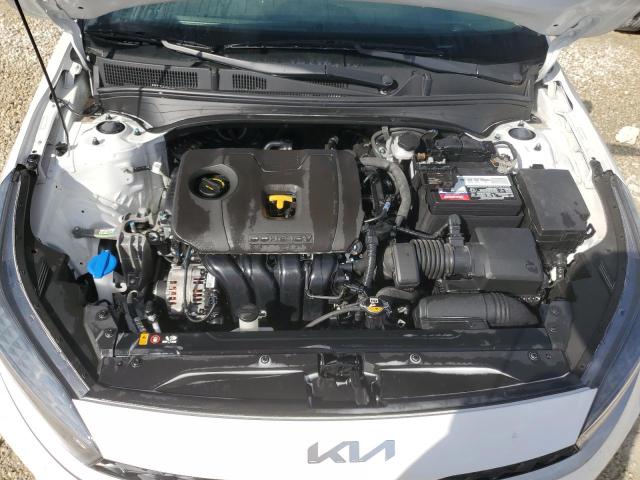 Photo 10 VIN: 3KPF24AD5PE545044 - KIA FORTE LX 