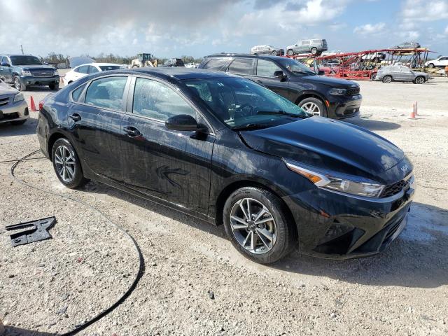 Photo 3 VIN: 3KPF24AD5PE550180 - KIA FORTE LX 