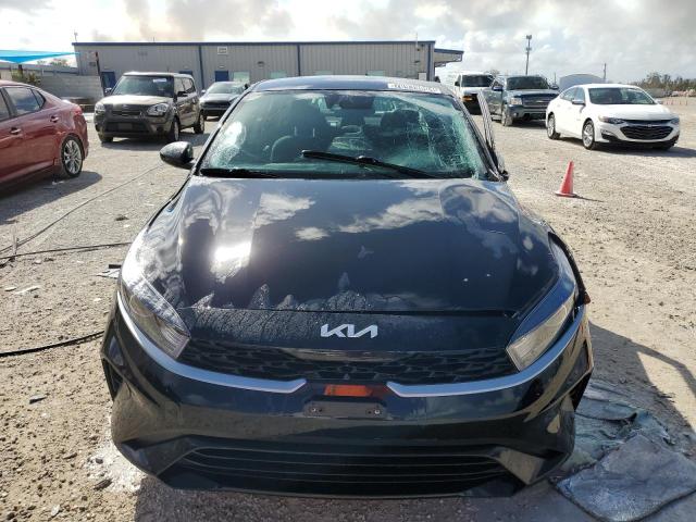 Photo 4 VIN: 3KPF24AD5PE550180 - KIA FORTE LX 