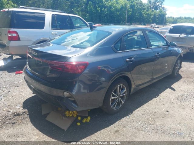 Photo 3 VIN: 3KPF24AD5PE555265 - KIA FORTE 