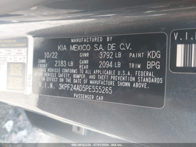 Photo 8 VIN: 3KPF24AD5PE555265 - KIA FORTE 