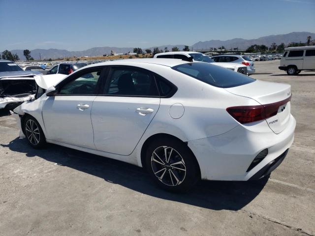 Photo 1 VIN: 3KPF24AD5PE561065 - KIA FORTE LX 