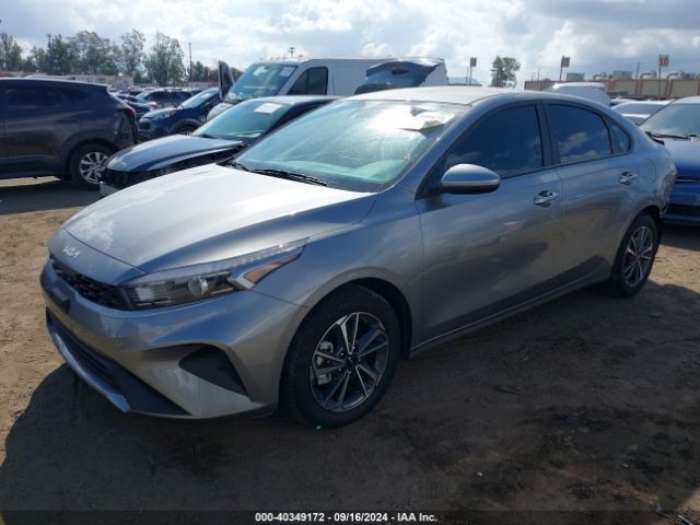 Photo 1 VIN: 3KPF24AD5PE587021 - KIA FORTE 